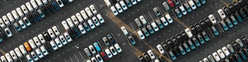 Legacy Carmakers at a Crossroads: Why Bold Plans Are Falling Short